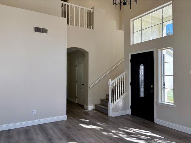 5930 W Birch Avenue, Fresno, CA 93722