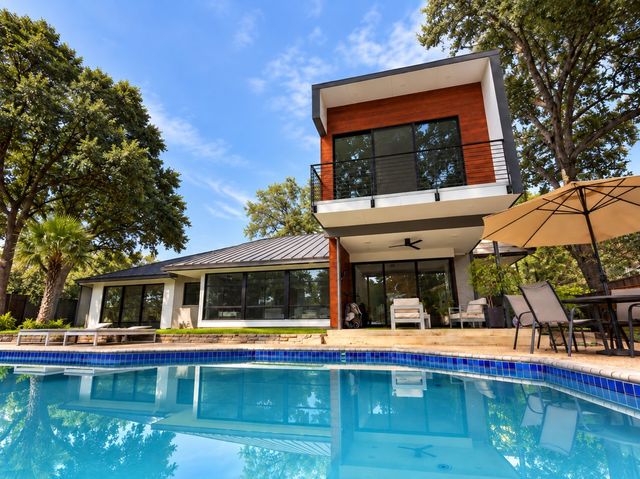 555 Arbor Brook Lane, Coppell, TX 75019