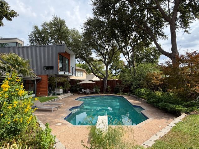 555 Arbor Brook Lane, Coppell, TX 75019