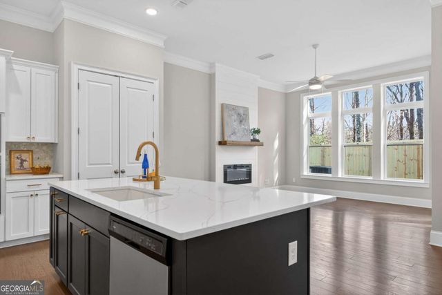 687 Stickley Oak Way, Woodstock, GA 30189