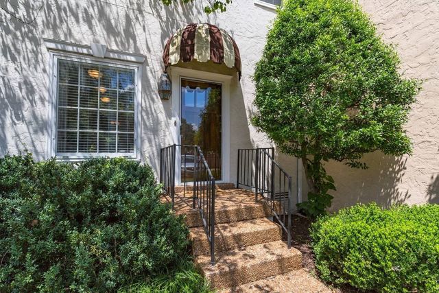 2601B Blakemore Ave, Nashville, TN 37212