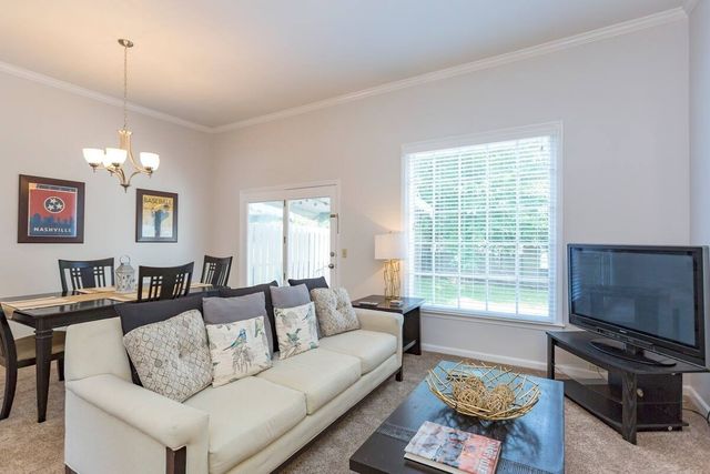 2601B Blakemore Ave, Nashville, TN 37212