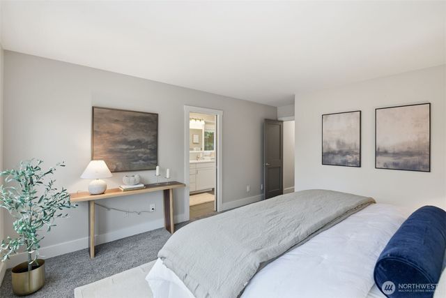 21505 W 84th Avenue W, Edmonds, WA 98026