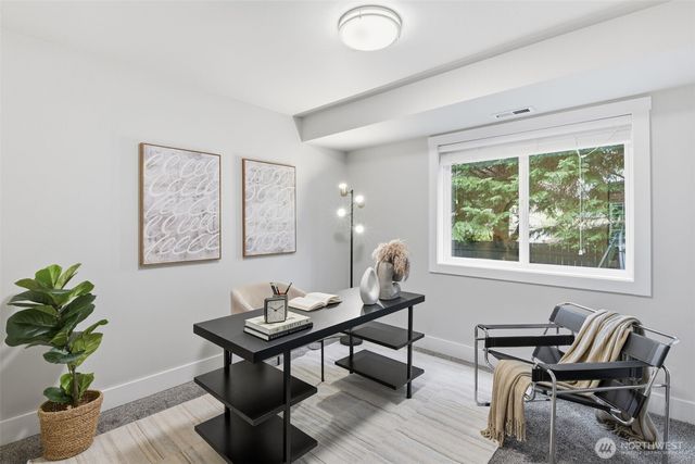 21505 W 84th Avenue W, Edmonds, WA 98026