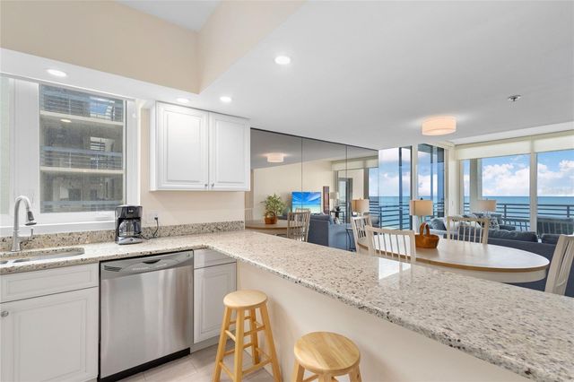 1145 GULF OF MEXICO DRIVE 401, Longboat Key, FL 34228