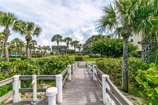 1145 GULF OF MEXICO DRIVE 401, Longboat Key, FL 34228