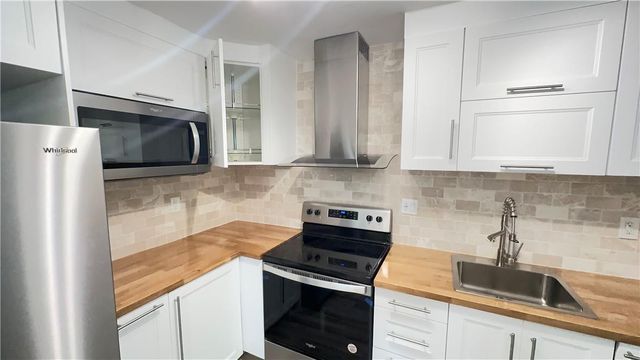 101 Ocean Ln Drive, Miami, FL 33149