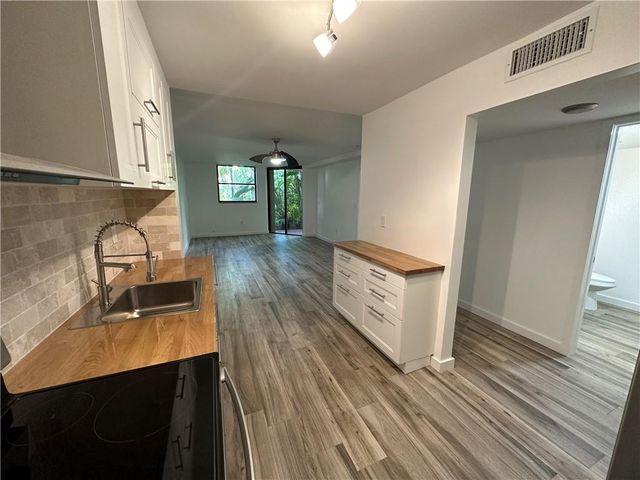 101 Ocean Ln Drive, Miami, FL 33149