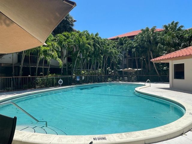 101 Ocean Ln Drive, Miami, FL 33149