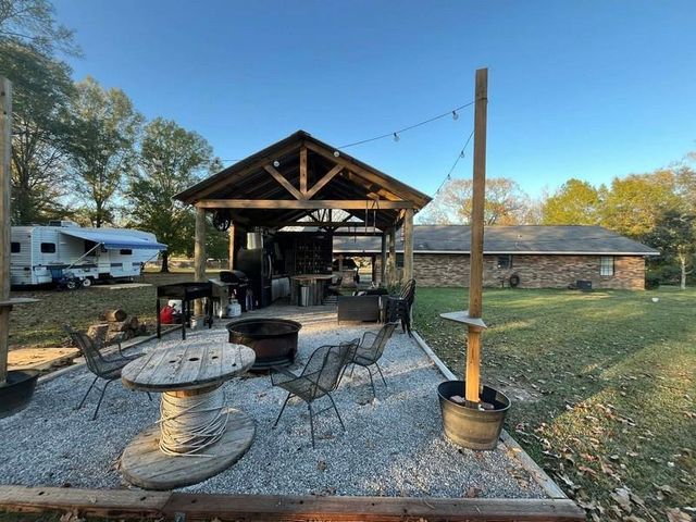 89 KAREN Drive, Deville, LA 71328