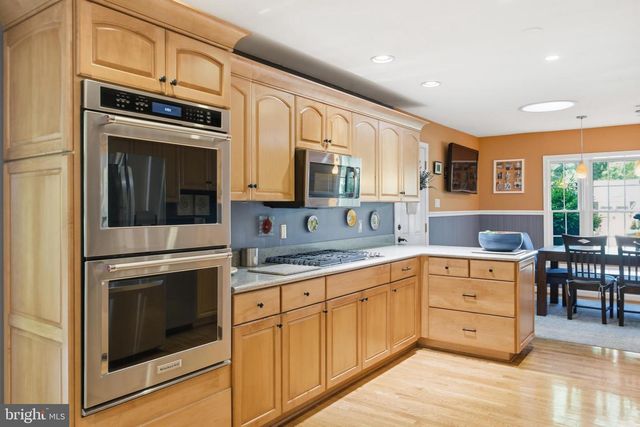 2507 TORON CT, Alexandria, VA 22306