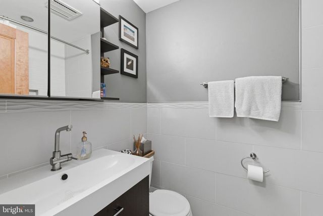 2507 TORON CT, Alexandria, VA 22306