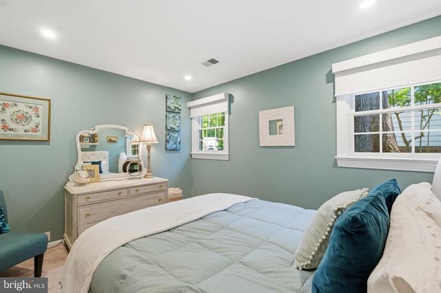 2507 TORON CT, Alexandria, VA 22306