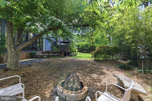 2507 TORON CT, Alexandria, VA 22306