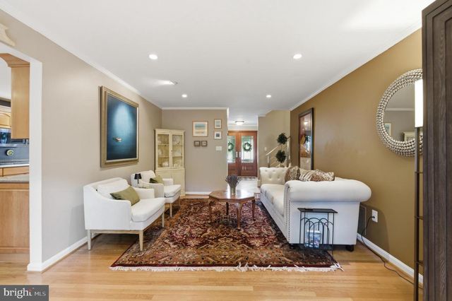2507 TORON CT, Alexandria, VA 22306