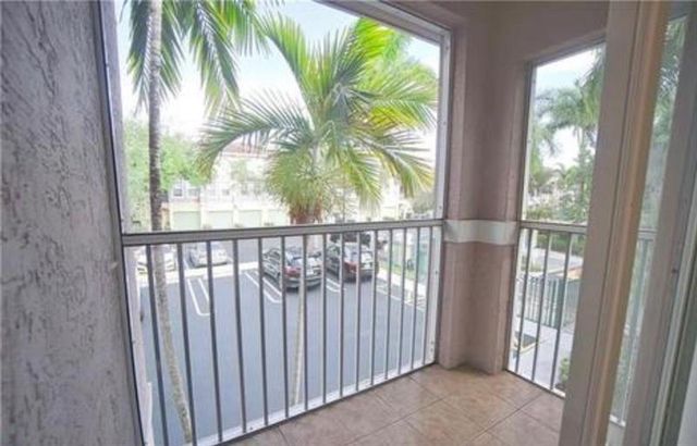 6540 W SAMPLE Road 6540, Coral Springs, FL 33067