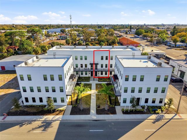 2736 5TH AVE S AVENUE S 4, St Petersburg, FL 33712