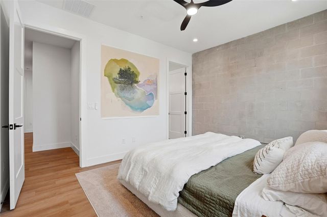 2736 5TH AVE S AVENUE S 4, St Petersburg, FL 33712