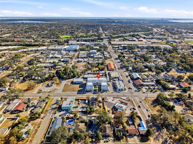 2736 5TH AVE S AVENUE S 4, St Petersburg, FL 33712