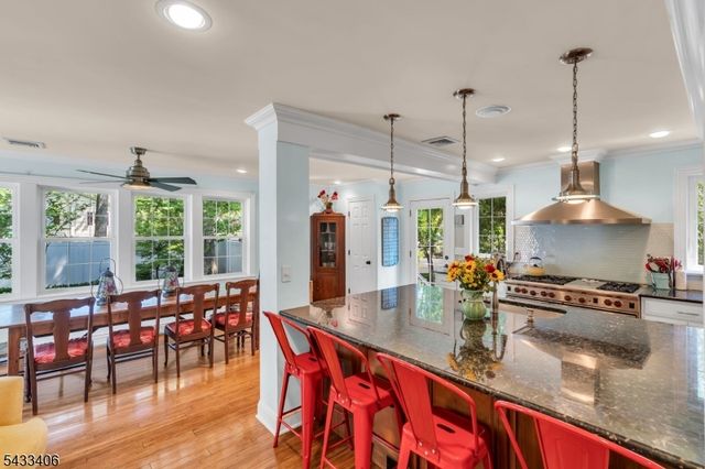 88 Woodlawn Ave, Bridgewater Twp., NJ 08807
