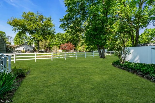 88 Woodlawn Ave, Bridgewater Twp., NJ 08807