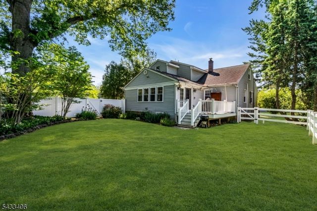 88 Woodlawn Ave, Bridgewater Twp., NJ 08807
