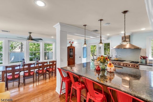 88 Woodlawn Ave, Bridgewater Twp., NJ 08807