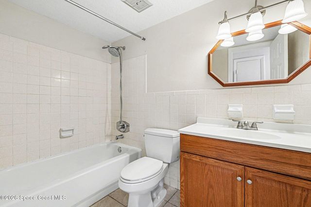 190 E Olmstead Drive F28, Titusville, FL 32780