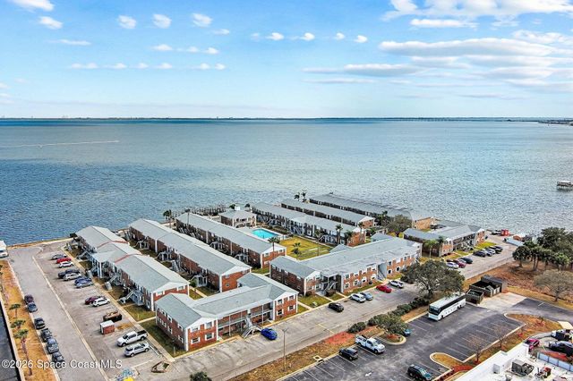 190 E Olmstead Drive F28, Titusville, FL 32780