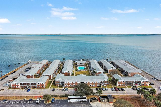 190 E Olmstead Drive F28, Titusville, FL 32780