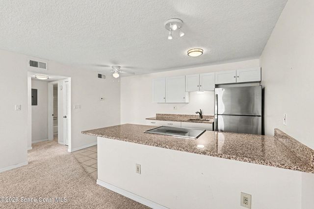 190 E Olmstead Drive F28, Titusville, FL 32780