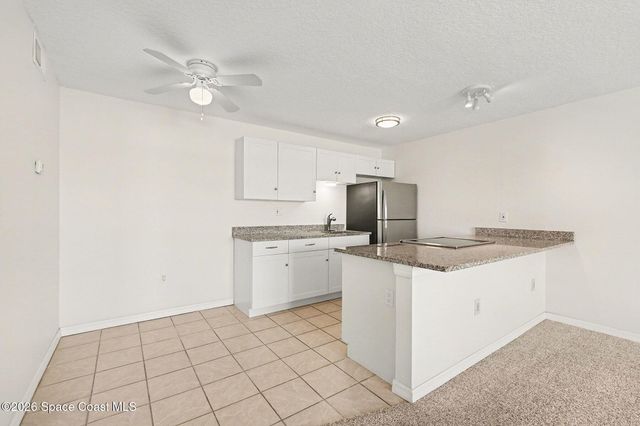 190 E Olmstead Drive F28, Titusville, FL 32780