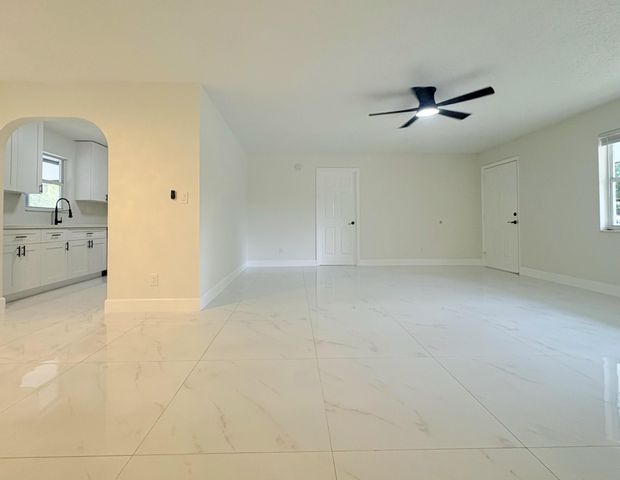 14523 Flamingo Road, Loxahatchee Groves, FL 33470