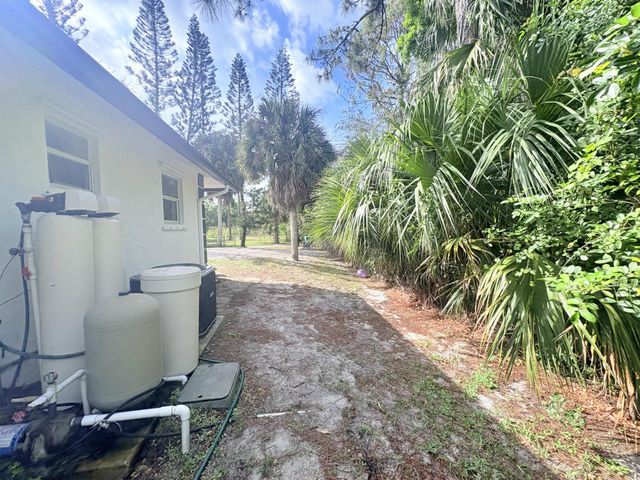 14523 Flamingo Road, Loxahatchee Groves, FL 33470