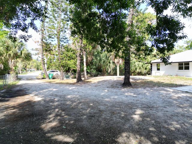 14523 Flamingo Road, Loxahatchee Groves, FL 33470