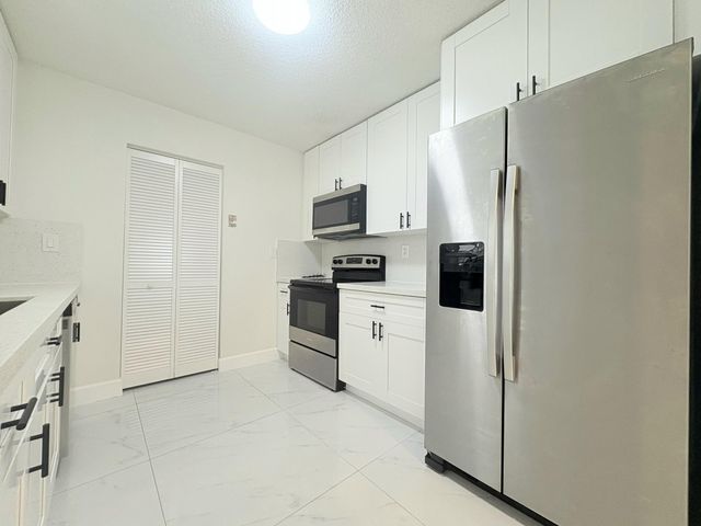 14523 Flamingo Road, Loxahatchee Groves, FL 33470