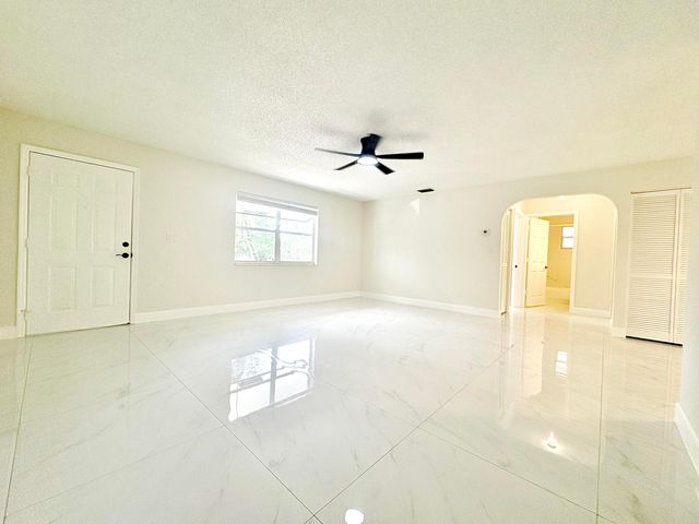 14523 Flamingo Road, Loxahatchee Groves, FL 33470