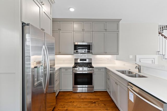 2130 Weaver Street, Charleston, SC 29403