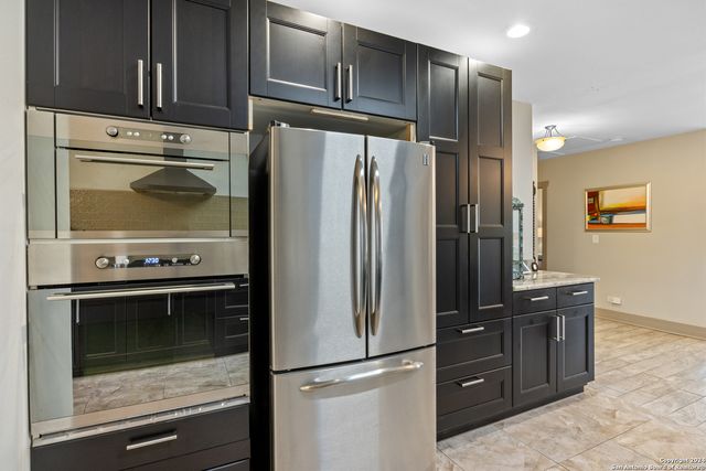 333 REDWOOD ST, San Antonio, TX 78209