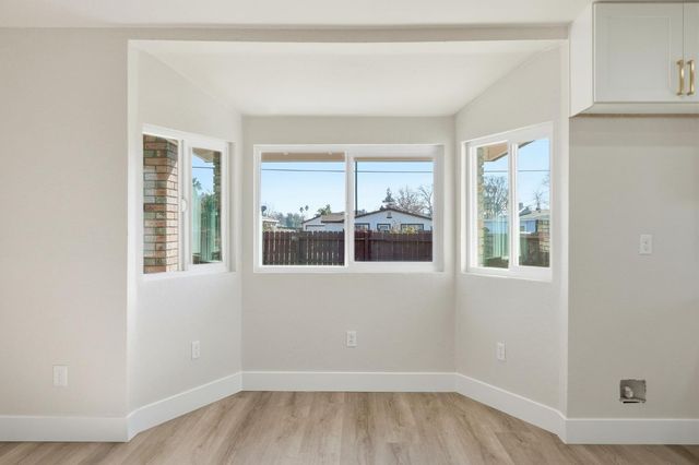 817 Q St, Rio Linda, CA 95673