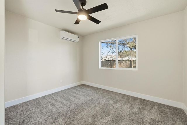 817 Q St, Rio Linda, CA 95673