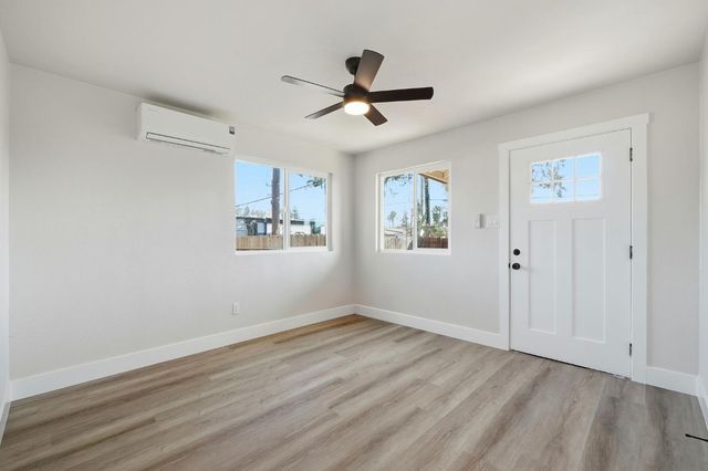 817 Q St, Rio Linda, CA 95673