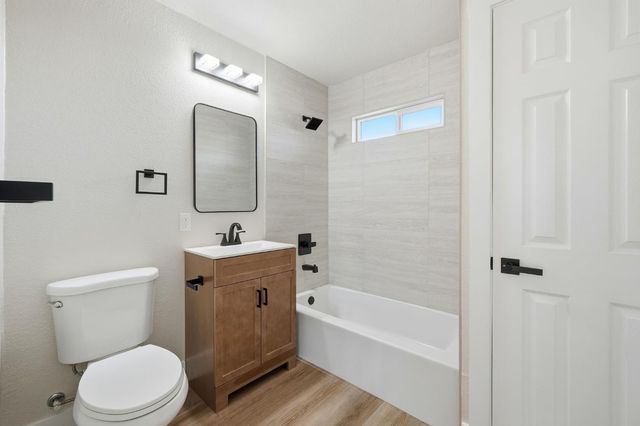 817 Q St, Rio Linda, CA 95673