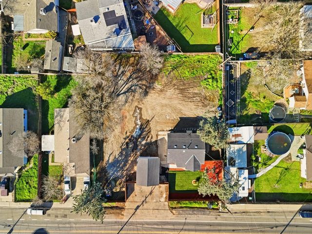 817 Q St, Rio Linda, CA 95673