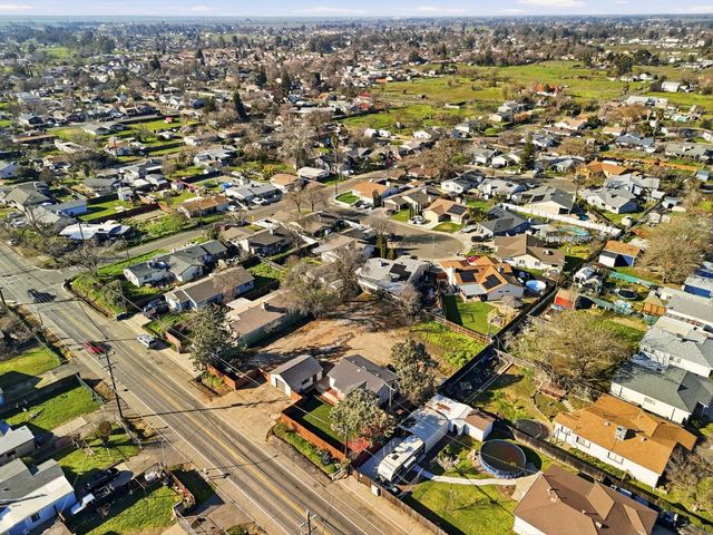817 Q St, Rio Linda, CA 95673