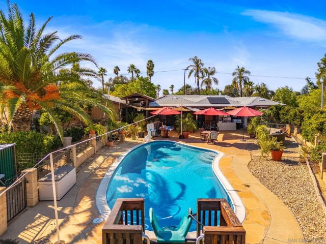 1550 Keyes Road, Ramona, CA 92065