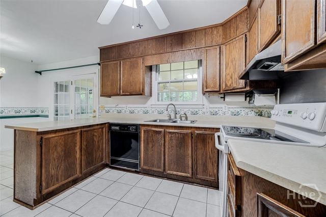 1417 Blakeley Road, Savannah, GA 31406