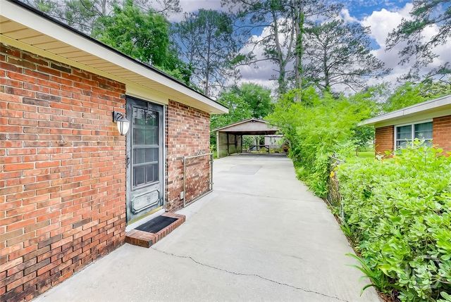1417 Blakeley Road, Savannah, GA 31406