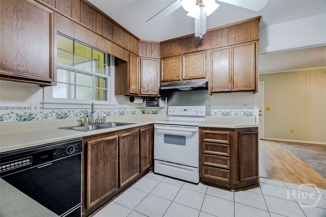 1417 Blakeley Road, Savannah, GA 31406