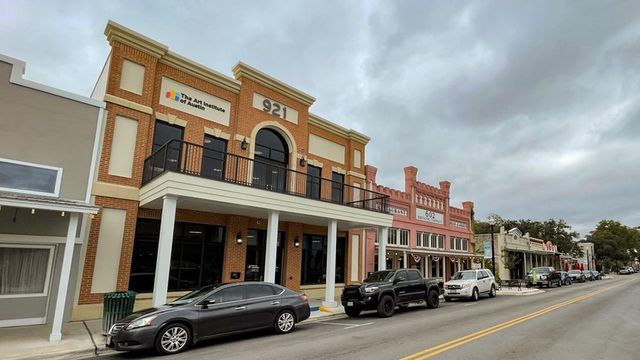 306 CONSTANZA TRL, Bastrop, TX 78602